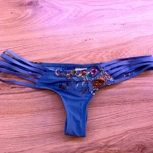 Body glove floral bikini bottoms